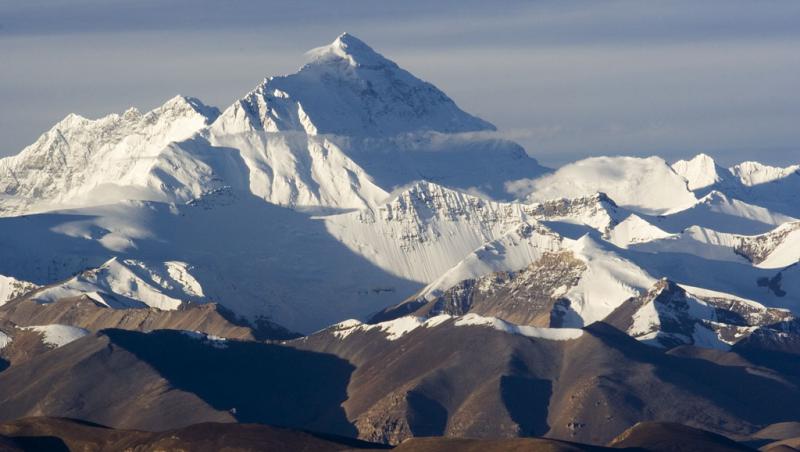 Vârful Everest - cel mai înalt punct din lume