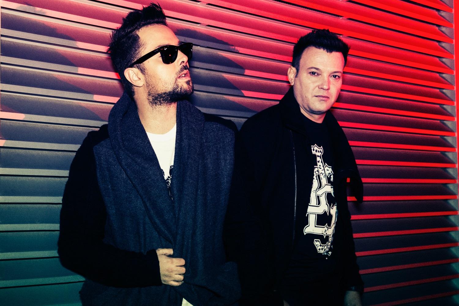 Tudor, solistul de la Fly Project, are probleme medicale! A fost operat de urgență