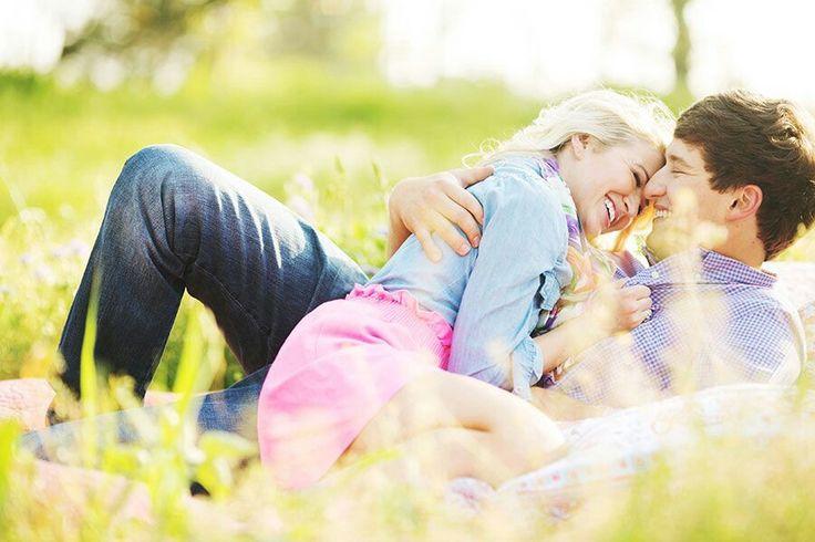 Află cu exactitate dacă te iubește sau nu! Cum se comportă bărbații &icirc;ndrăgostiți &icirc;n funcție de zodie