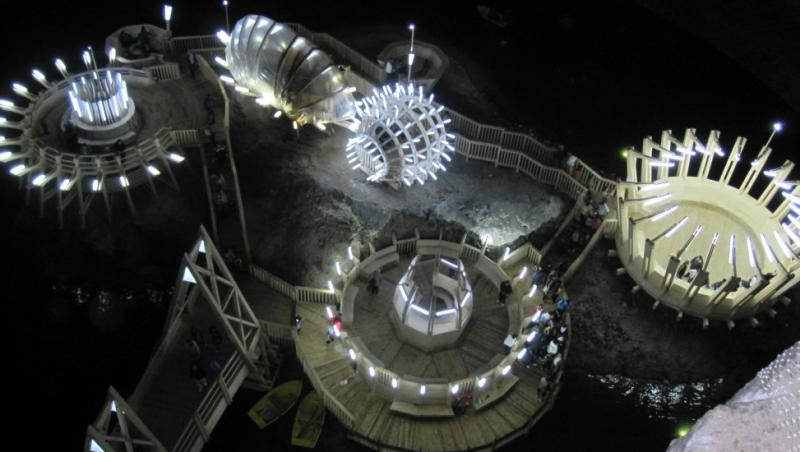 Imagini impresionante! Salina Turda din România, atracție turistică de top pentru străinii din întreaga lume
