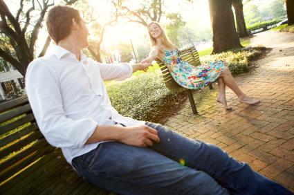 &Icirc;şi găsesc jumătatea la mare chiar vara aceasta! Topul ZODIILOR care se vor &icirc;ndrăgosti instant! Pe tine ce te aşteaptă?