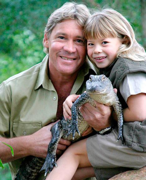 "Vânătorul de crocodili" ar fi fost cel mai mândru tată! Bindi, fiica lui Steve Irwin, s-a transformat într-o femeie superbă