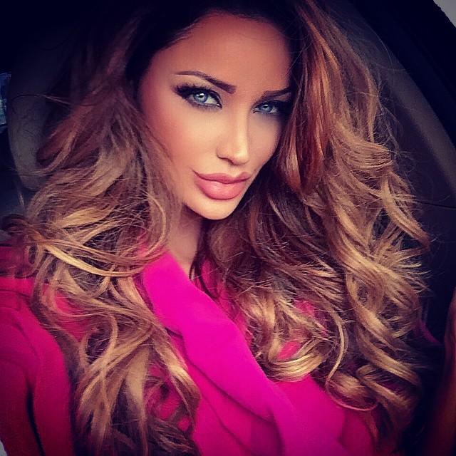 Bianca Drăguşanu şi-a schimbat look-ul!  "Am stat cinci ore la coafor pentru..."