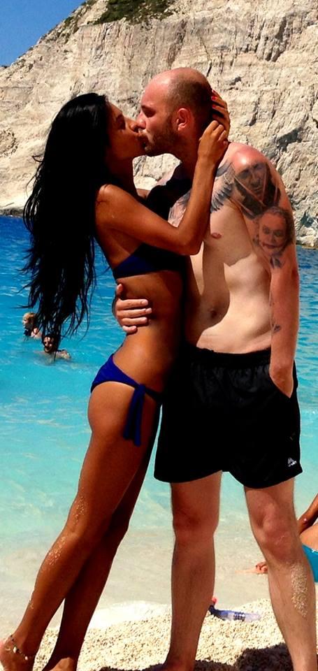 Pe ce a pus m&acirc;na păcătosul Cătălin Bordea! La piscină, toți bărbații au admirat formele provocatoare ale soției sale. Imagini incendiare!