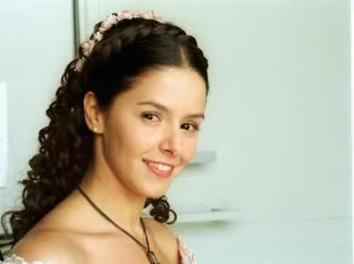 FOTO: &Icirc;ţi mai aminteşti de Sclava Isaura? Cum arată acum, la aproape 58 de ani! Pur şi simplu e de nerecunoscut