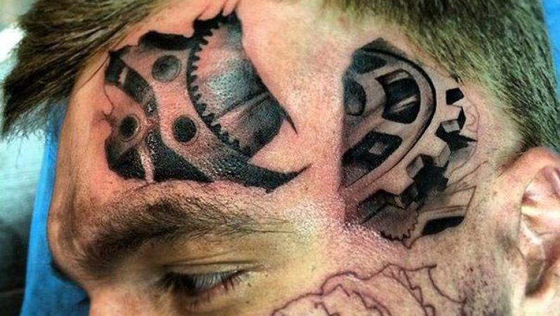 FOTO: Cel mai ciudat tatuaj realizat pe față! Ai curaj să-ți faci așa ceva?