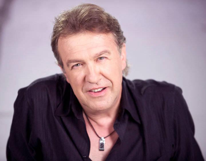 Gabriel Cotabiţă, prins de paparazzi! Vedeta face ceva de neimaginat!