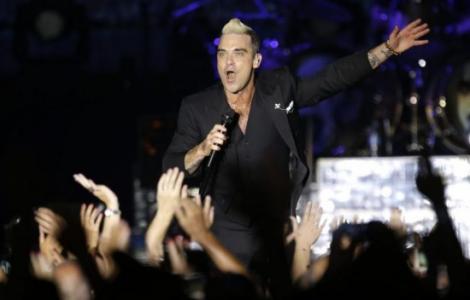 Concert Robbie Williams, București: Cine este LUMI - e întrebarea care a înnebunit România!