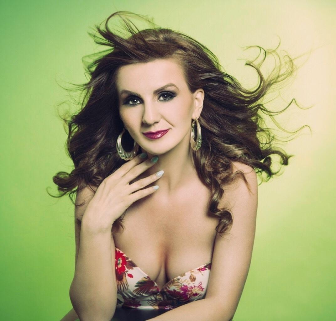 Natalia Selegean, fosta concurentă X Factor, secrete pentru a &icirc;nvinge canicula! "Cel mai important lucru este..."