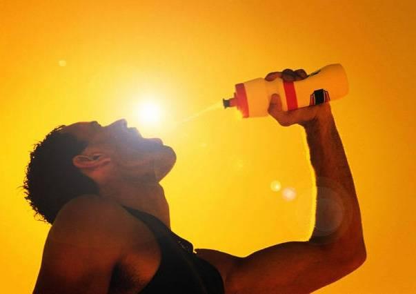 Cod Portocaliu de caniculă și disconfort termic accentuat &icirc;n 12 județe și București; temperaturile vor atinge 39 de grade Celsius