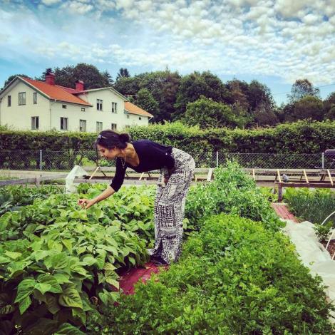 Amine Gülșe din „Prizoniera dragostei” are drept hobby grădinăritul