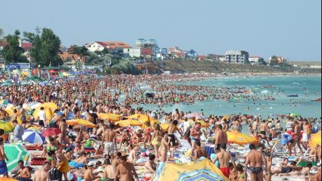 Cel mai aglomerat sfârșit de săptămână pe litoral. 230.000 de turiști și-au petrecut weekend-ul la mare