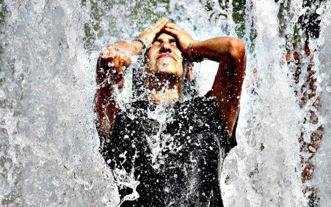 Prognoza meteo pentru toată luna august: Cum va fi vremea şi c&acirc;nd vin ploile