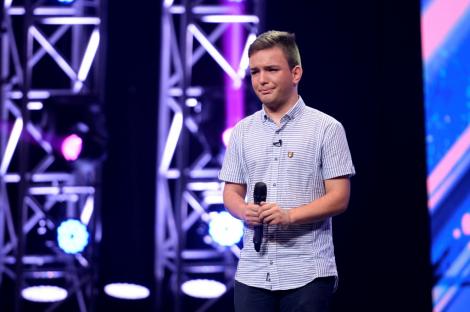 Rafaelo Varga, băiatul care l-a făcut pe Ştefan Bănică să plângă la X Factor, a luat o decizie radicală