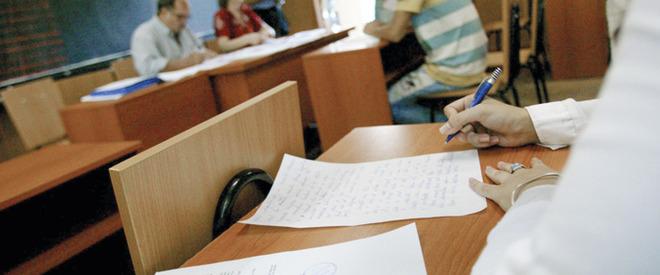 Rezultate BAC 2015 edu.ro. Profesori și elevi din Bihor, suspectați de fraudă la examen, după ce s-au descoperit similitudini &icirc;ntre 42 de lucrări