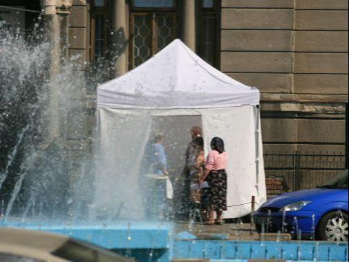 Corturi medicale anticaniculă, amenajate &icirc;n Capitală. Unde le poți găsi