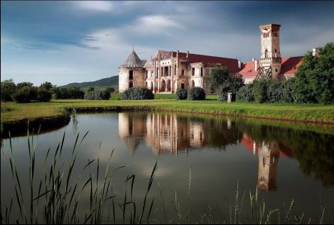 Castelul Banffy, cel mai bântuit loc din România! Aici se petrec lucruri sinistre!