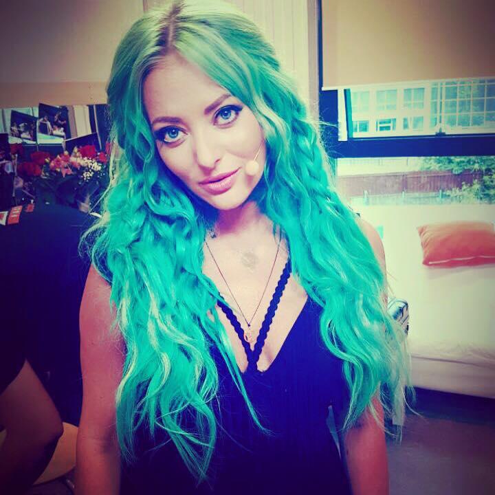 Piesa "Da, mamă" a Deliei are un super remix! Ascultă varianta care i-a cucerit pe fanii juratei X Factor