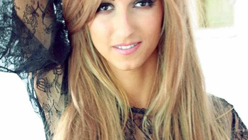 VIDEO: A suferit mult după separarea de Keo, însă acum îi transmite un mesaj! Andreea Bălan: Îţi cer doar o favoare, e cea mai mare: Uită-mă!