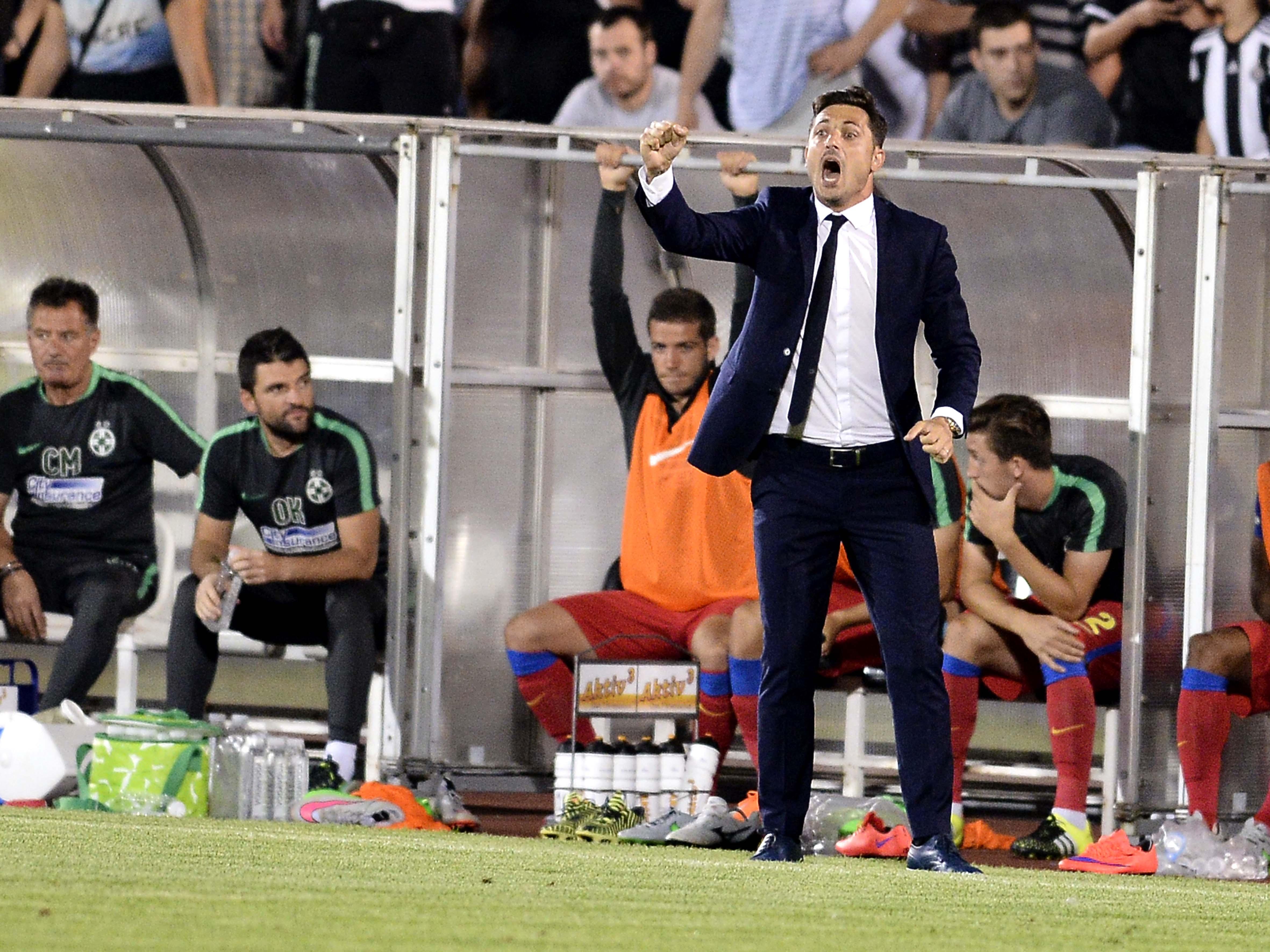 Decizie șoc! Mirel Rădoi a fost suspendat, iar Steaua, amendată drastic de UEFA!