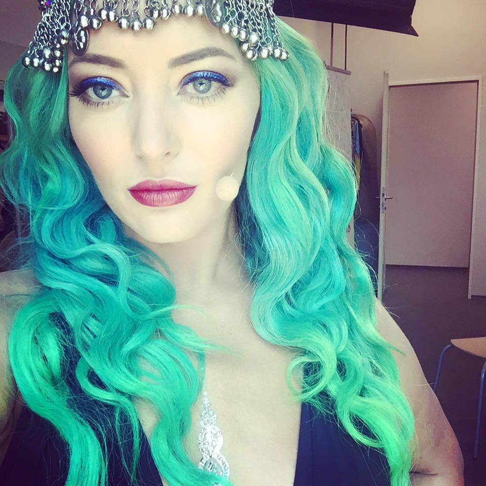 Delia, jurata X Factor, şi-a schimbat look-ul din nou! Transformarea a luat prin surprindere pe toată lumea