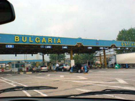 Îţi petreci vacanţa în Bulgaria? Autorităţile au făcut un anunţ important! Sunt efectuate controale amănunțite la toate maşinile