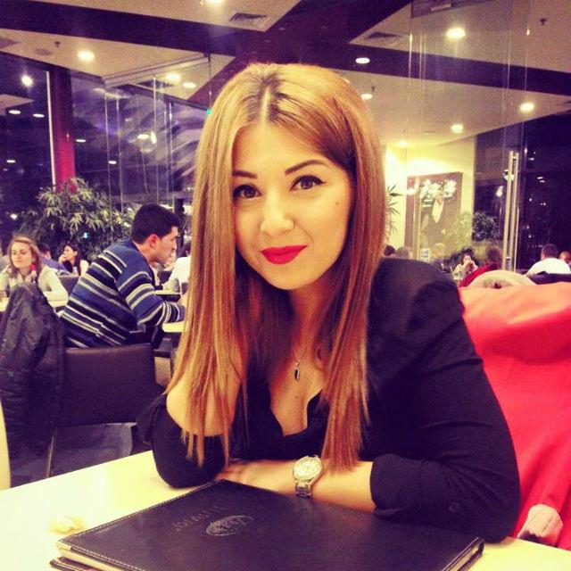 FOTO: Marianita de la "Mireasă pentru fiul meu" are un nou look! Schimbarea i-a &icirc;nc&acirc;ntat pe fani