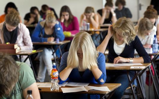 Ultimă oră! A fost anunţat oficial c&acirc;nd &icirc;ncepe şcoala &icirc;n acest an! Decizia finală a Ministerului Educaţiei