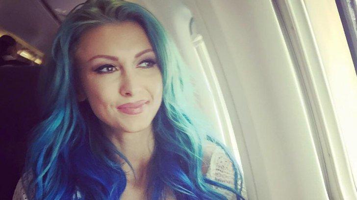 FOTO! Andreea Bălan, ziua și schimbarea de look! Ultima poză cu părul c&acirc;ntăreței i-a făcut pe fani său exclame: "WOW!"