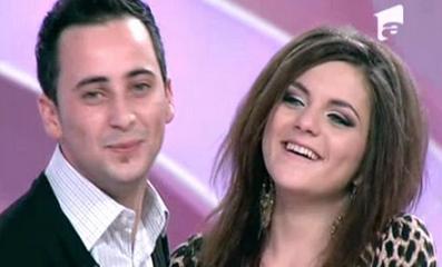 &Icirc;n timp ce fosta iubită pozează sexy, Cosmin are planuri mari: "Vei fi un tatic minunat!"