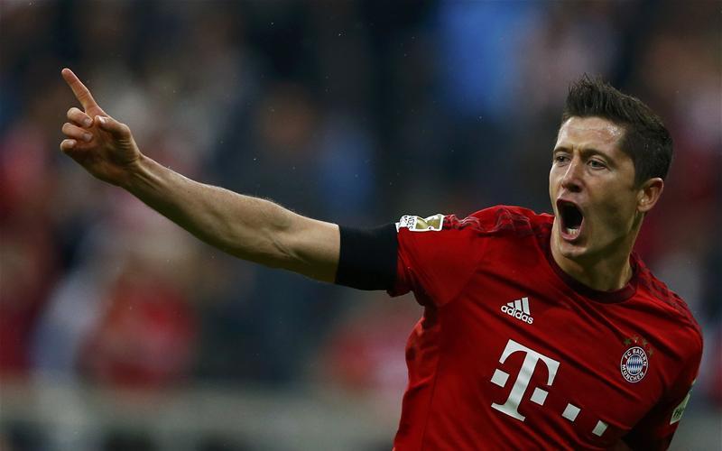 Lewandowski a marcat 5 goluri? Avem şi noi 7 episoade la fel de spectaculoase cu rom&acirc;ni