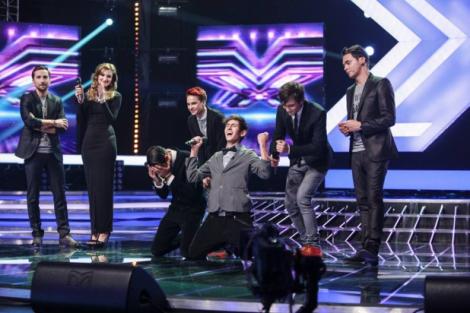 Station 4, trupă alcătuită din foști concurenți X Factor, a lansat hit-ul ”SuperStar”