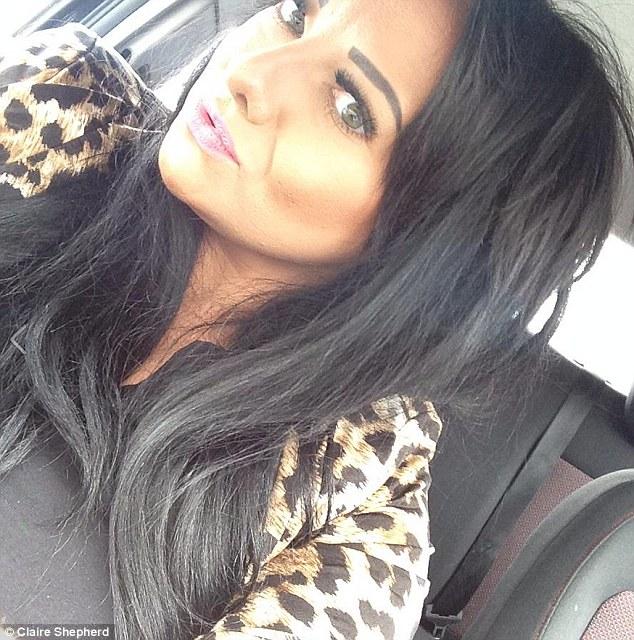 FOTO: E o adevărată bombă sexy, dar a fost concediată la doar 30 de minute de la angajare! Care a fost motivul deciziei