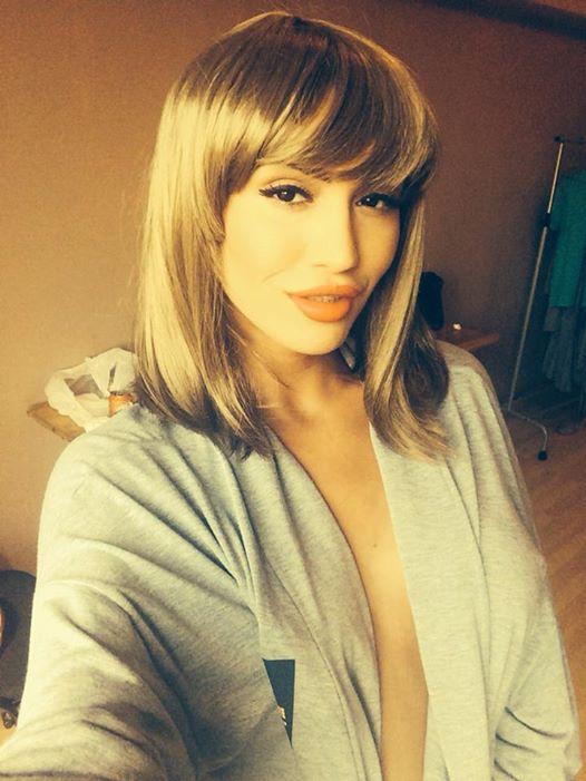 Margherita de la Clejani, apariție hot! Vedeta are un nou look ce a pus fanii pe jar! E mai sexy ca oric&acirc;nd!