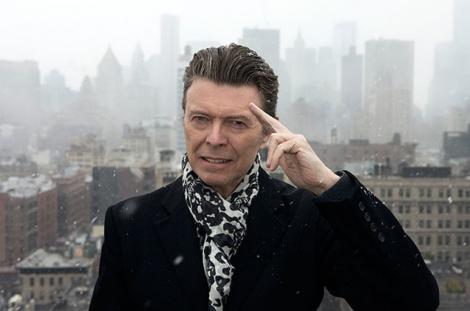 Din orașul natal, la Londra și New York, trecând prin Berlin. Fanii lui David Bowie îl vor omagia în fiecare loc în care a trăit