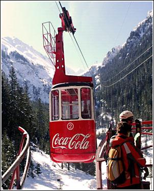 Panică  la telecabina de la B&acirc;lea Lac, din cauza unei defecțiuni! 70 de persoane nu pot să coboare de pe munte