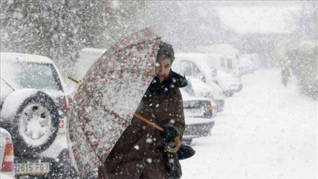 Anunț de ultimă oră al meteorologilor! Cod galben de ninsori și v&acirc;nt puternic