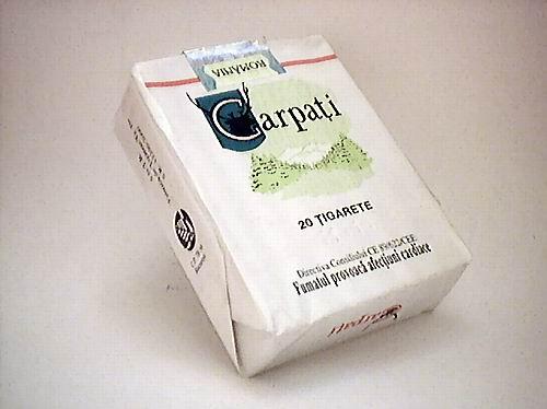 Povestea legendarului pachet de țigări Carpați, sub umbra privatizării! &ldquo;Fumător este cel care vrea să simtă că &icirc;i răm&acirc;ne şi puţin tutun pe limbă&ldquo;