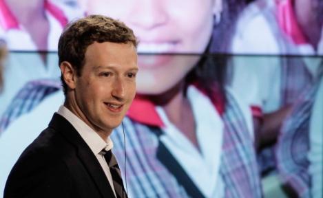 Mark Zuckerberg a făcut schimb de replici cu o bunicuță pe Facebook! Răspunsul lui a fost extrem de acid!