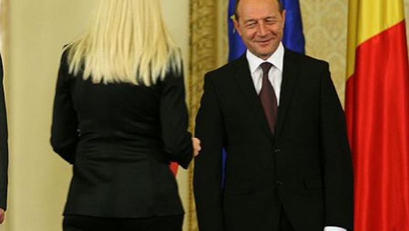 Schimbare de... preferințe. Băsescu a renunțat la Udrea. Are o nouă protejată!