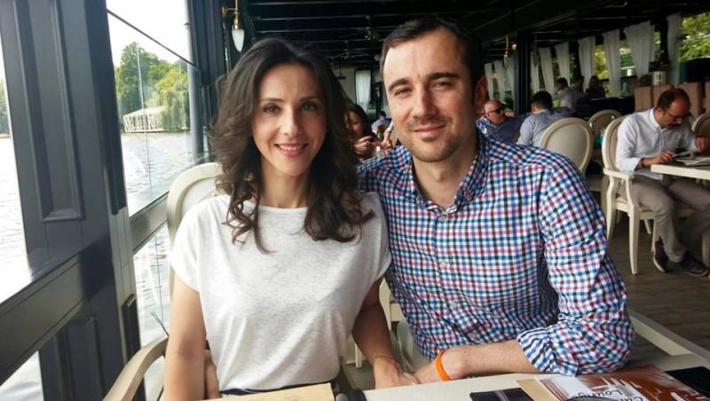După o relaţie de patru ani, Andreea Răducan şi Daniel Tandreu au devenit soţ şi soţie şi în faţa lui Dumnezeu