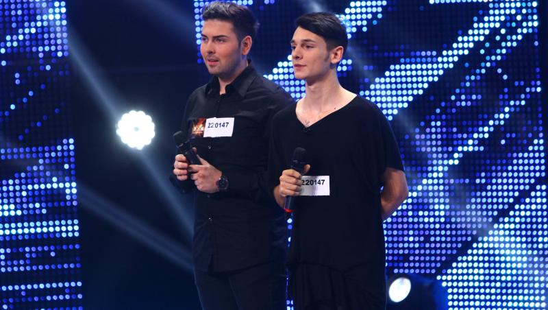 Răzvan şi Alecu, singurii concurenţi care au primit cinci de DA din partea juriului. Au adus emoţia în platoul 