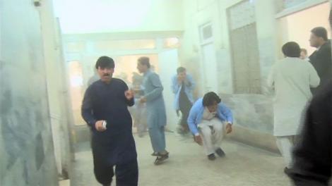 Atac terorist în Pakistan: 59 de morţi şi 117 răniţi într-un atac vizând Academia de Poliţie
