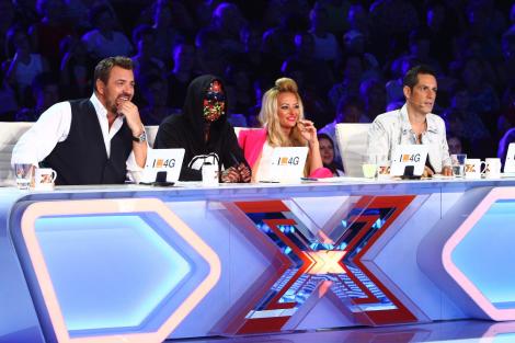 Show de excepţie în noua ediţie "X Factor". Ştefan Bănică Jr are parte de o mare surpriză: "Am cântat și cu tatăl dumneavoastră"