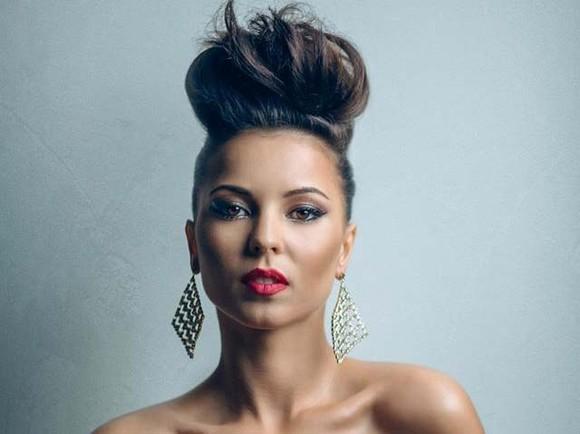 Ami &icirc;și menține silueta impecabilă. C&acirc;ntăreața are 41 de kilograme!