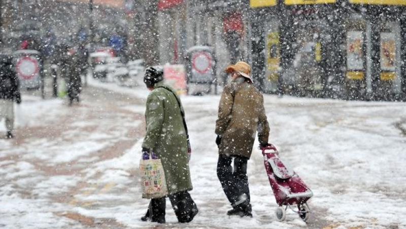 România, acoperită de zăpadă! Meteorologii anunță ninsori abundente și temperaturi scăzute!