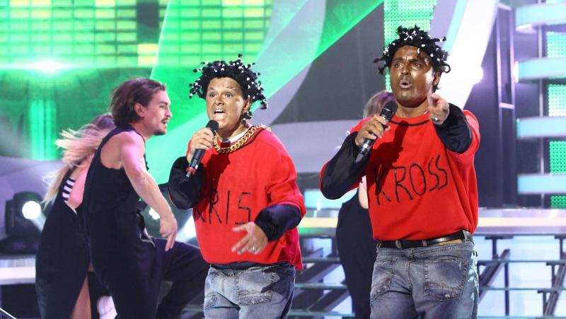 Jimi Hendrix, Ștefan Bănică jr, Carmen Șerban, Kris Kross și Samantha Fox cântă la “Te cunosc de undeva!”