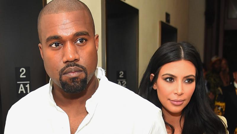 Kanye West, dus cu forța la spitalul de nebuni! Soțul lui Kim Kardashian a luat-o razna, nimeni nu îl mai recunoaște! Uite ce a putut să facă! (VIDEO)