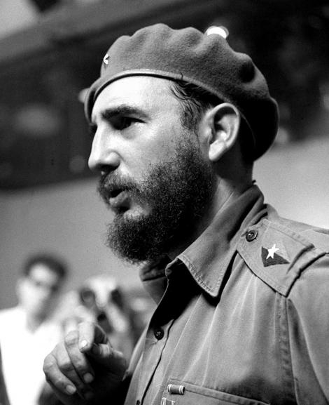 "El Lidero Maximo" s-a stins! Povestea copilului din flori ajuns lider al Cubei. Fidel Castro, despre Ceauşescu: "Un om de acţiune, sincer şi dinamic"