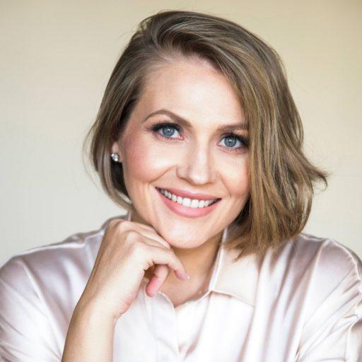 Motiv de bucurie pentru fanii Mirelei Boureanu Vaida. Vedeta și-a făcut blog: "Ce-mi propuneți? Despre ce vreți să povestim?"